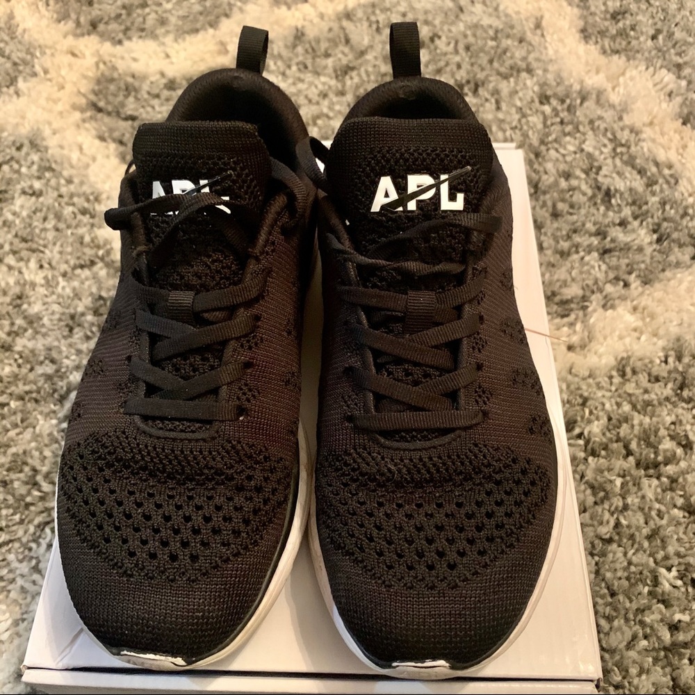 APL Women’s Techloom Pro (Black/White)